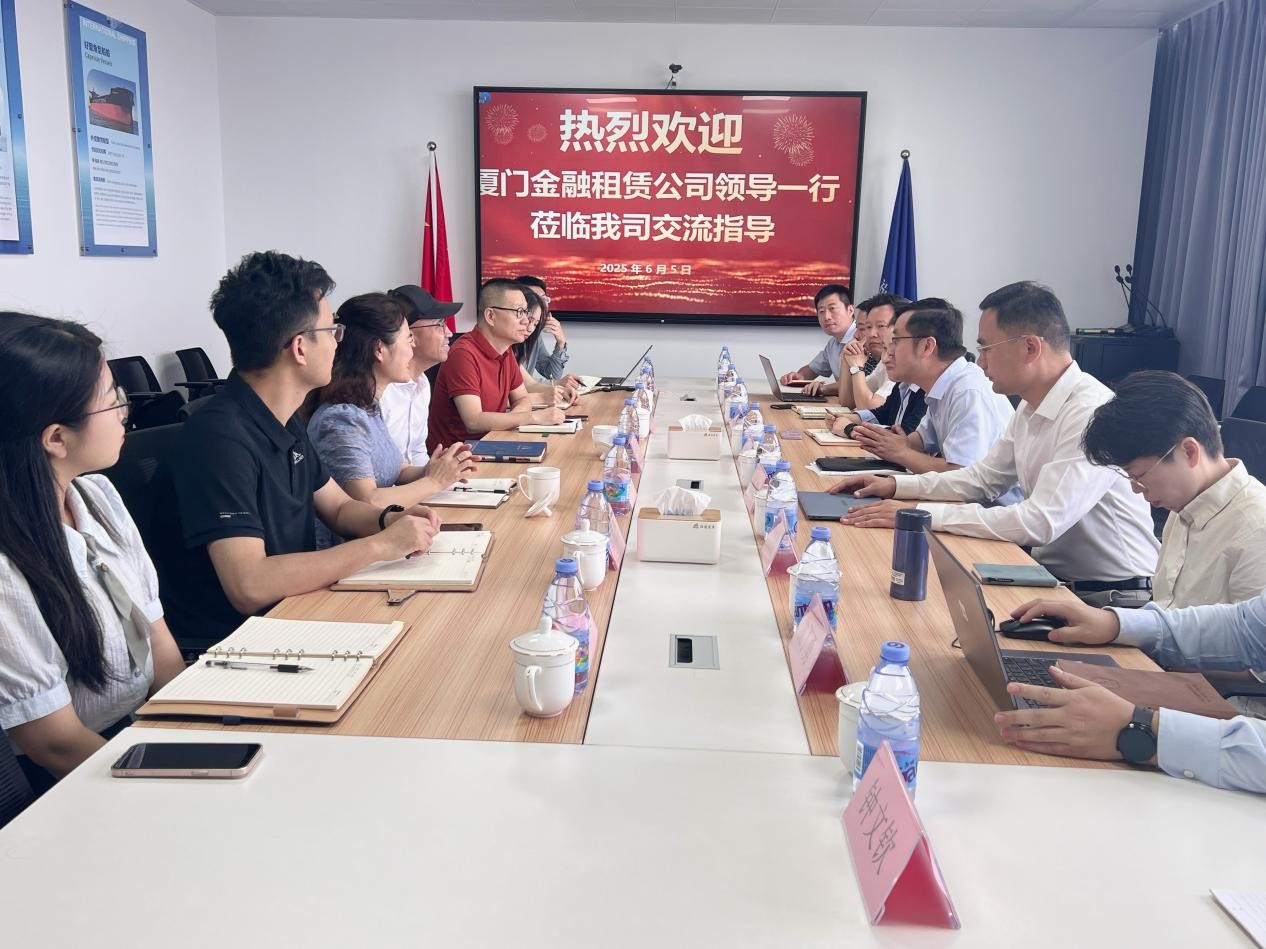廈門金租常務(wù)副總裁翁亮一行到訪海通發(fā)展